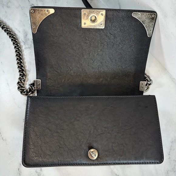 ❌❌ Chanel Boy Bag Metal Old Medium Classic Quilted Black Flap CC Leboy Calfskin - Picture 14 of 16